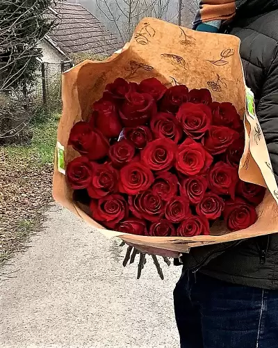 We can deliver flowers to Pilsen within a few hours.