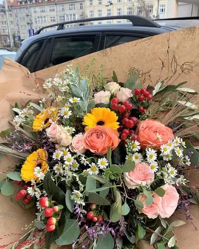 The time from ordering to delivery of this bouquet was as short as 120 minutes.