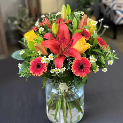 Mix of flowers - lilies, roses
